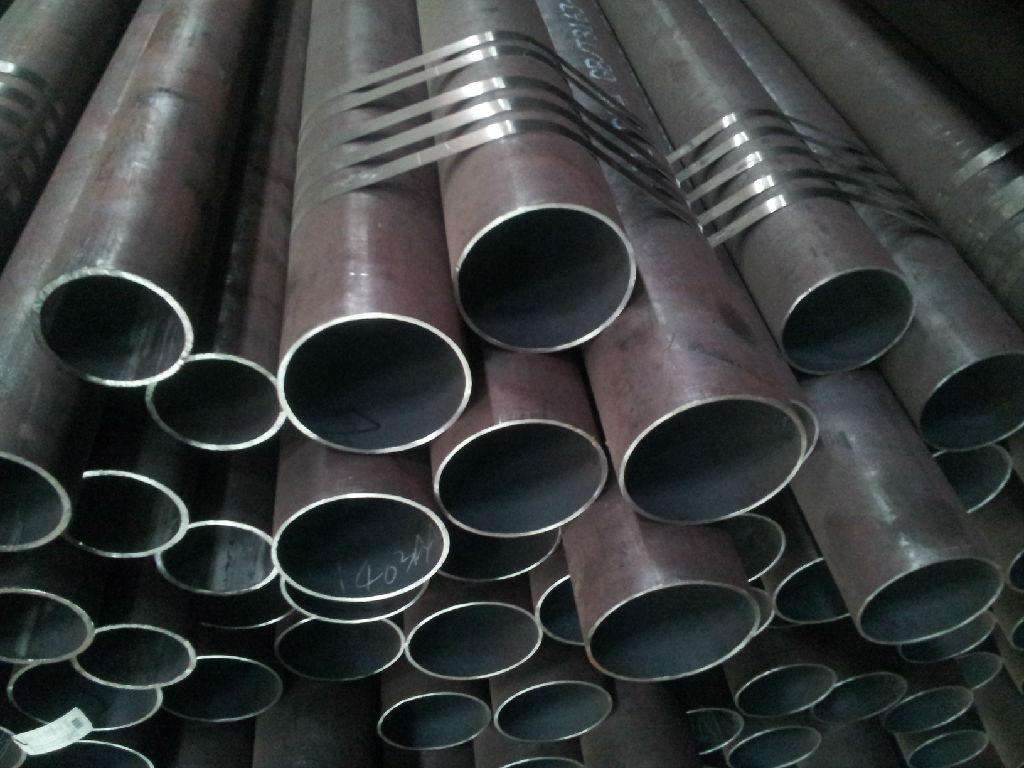 15crmo合金管1.jpg 15crmo合金管1.jpg